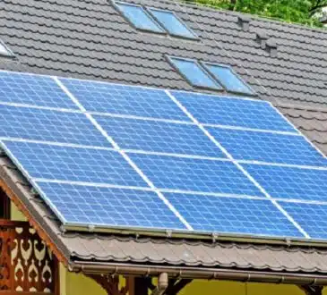 Comment fonctionnent les panneaux solaires et quels sont leurs avantages