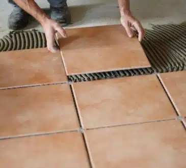 Faire la pose du carrelage