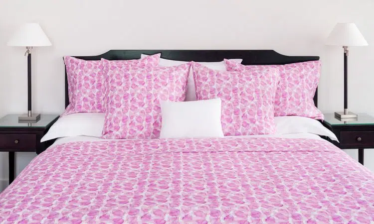 Parure de lit petales de roses