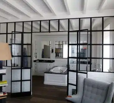 Transformez votre espace intérieur avec une porte verrière double battant