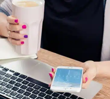 Comment se plaindre au service clientèle par téléphone pour un article reçu cassé ?