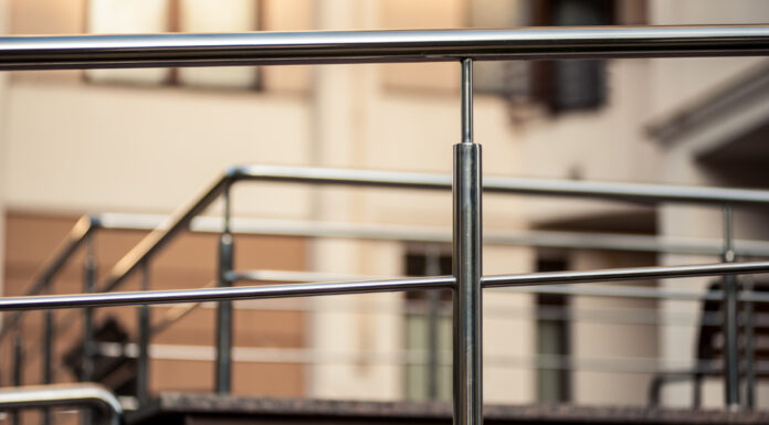 Garde-corps en inox : la solution moderne pour sécuriser facilement son espace !