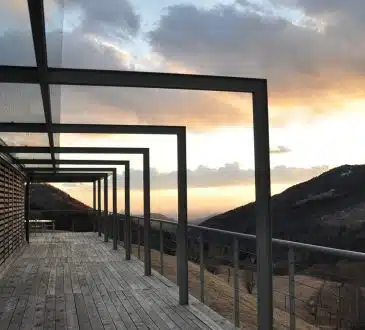 La pergola bioclimatique aluminium, du design à l'économie !