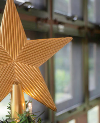 Les avantages des cimiers lumineux led pour sublimer vos décorations extérieures et intérieures