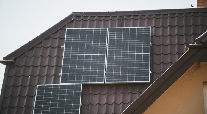 Panneaux solaires : une solution énergétique durable pour tous !