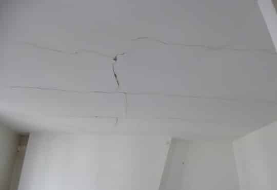 plafond fissuré